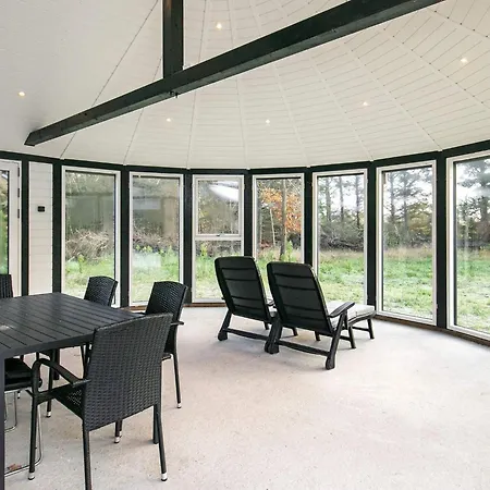 Vakantiehuis 14 Person In